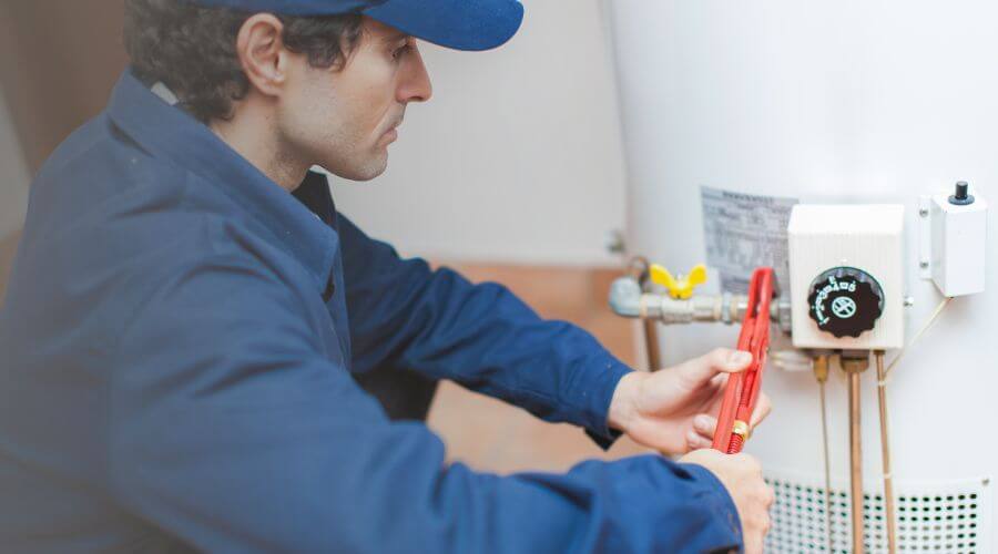 Local water heater installation in Fortuna, MO